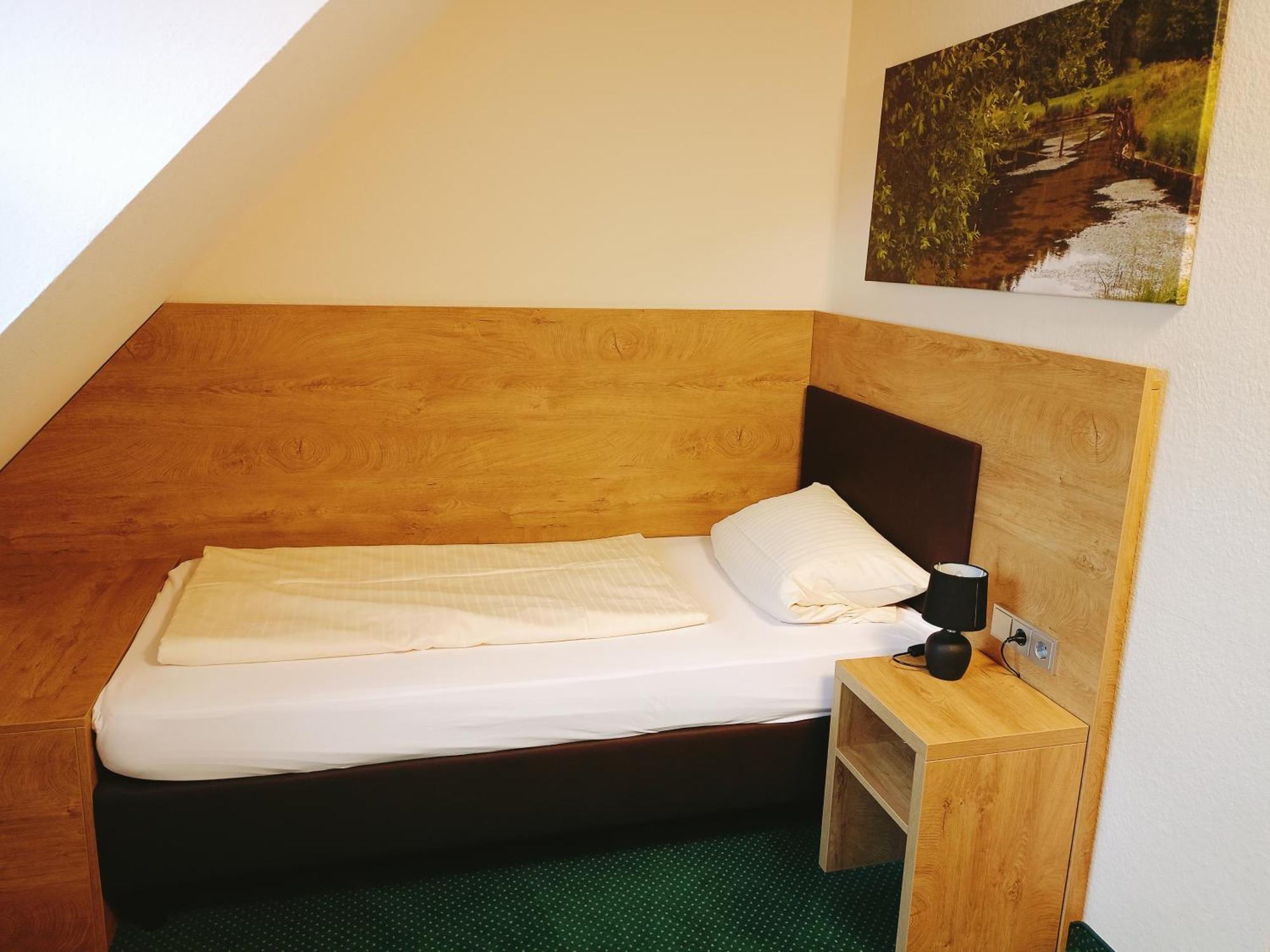 ולבורג Hotel Gasthof Zum Loewen מראה חיצוני תמונה